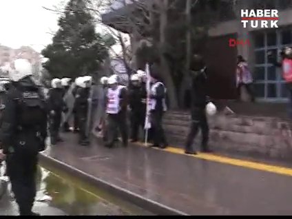 Sendika üyelerine, tomalı ve gazlı müdahale