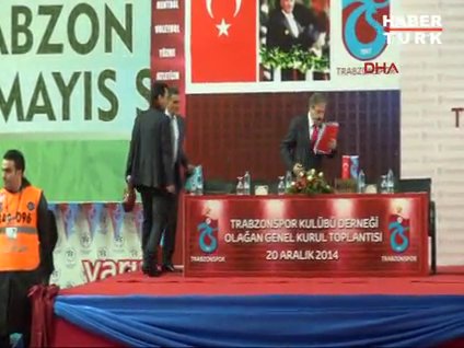 Genel Kurul olaylı başladı!