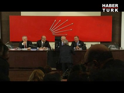 Kılıçdaroğlu mikrofonun açık olduğunu unuttu!