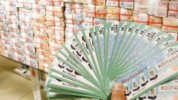 Büyük ikramiye dörde bölündü