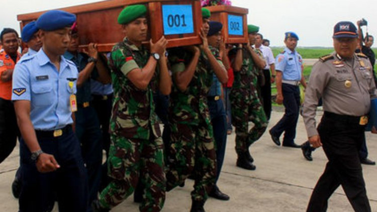 16 kişinin cesedine ulaşıldı