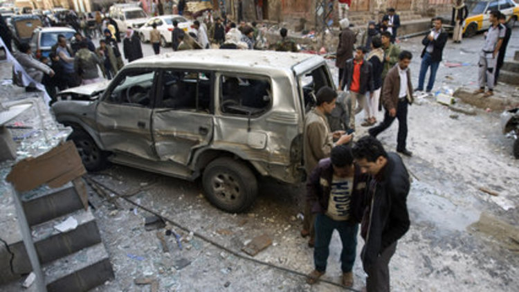 Bombalı saldırı anı kamerada