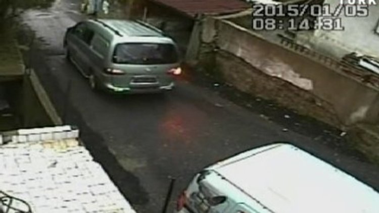 Tedbirli hırsızlar kameraya yakalandı