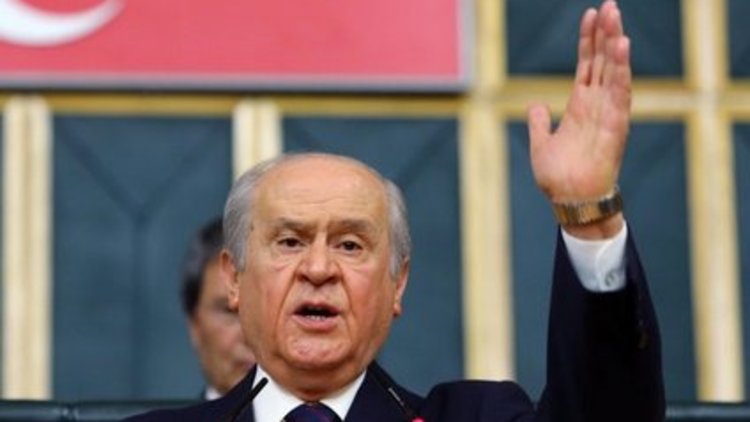 "Teröristlerle masaya oturan iktidar Paris'te yürüyüşe katılmıştır"