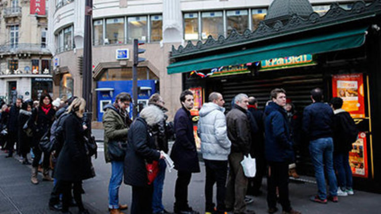 Saldırıdan sonra ilk sayı