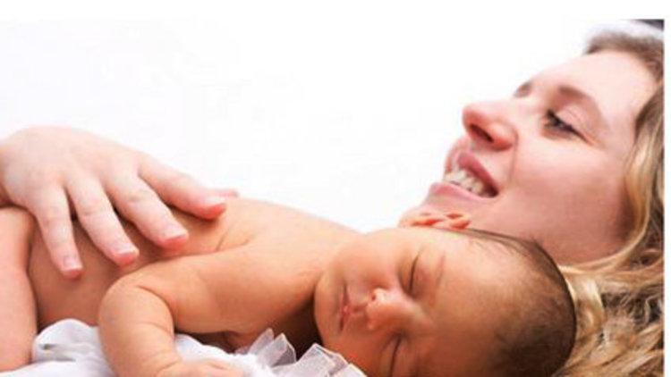 Sezeryen kısırlık riskini arttırıyor