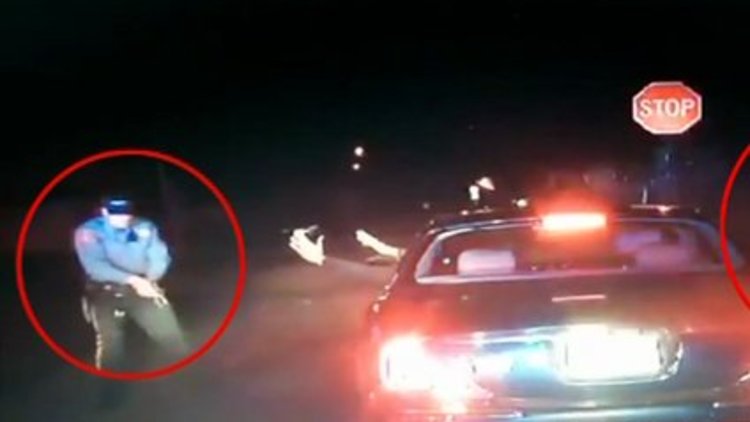 Siyahi şüpheliye kurşun yağmuru