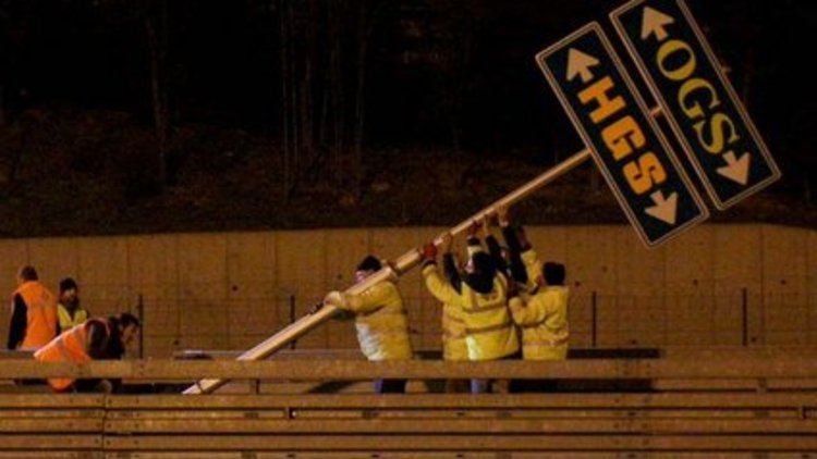 2. Köprü'de 4 şerit kapalı