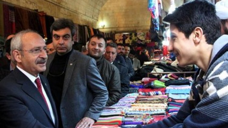 İşçi ve esnafın derdini dinledi