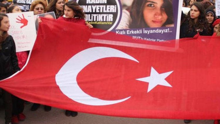 Serpil öğretmenden Özgecan'a