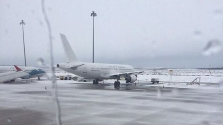 Nabi Avcı'nın uçağı havalanamadı