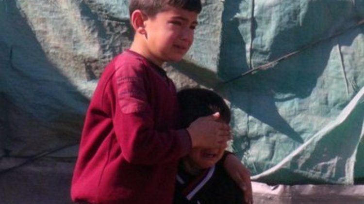 "Sen ağlama kardeşim"