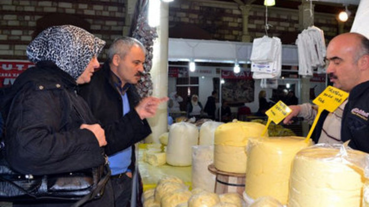 Memleket hasreti çekenler Feshane'ye doluştu