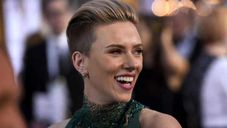 Scarlett Johansson sahnede!
