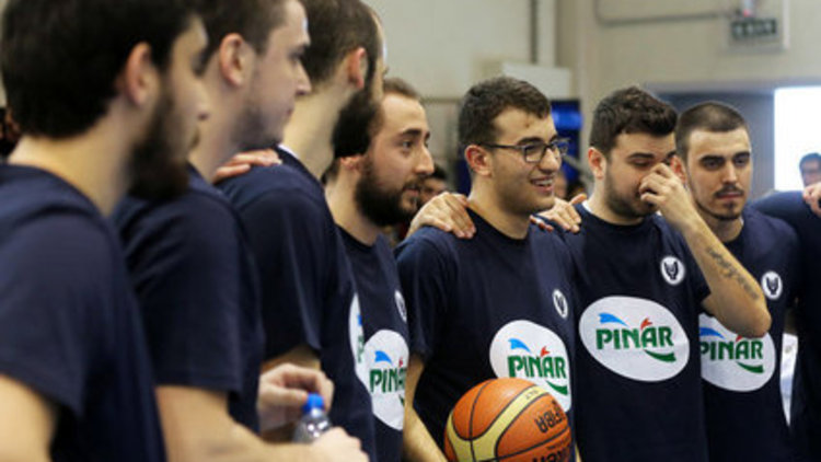 Otizmli Doruk'tan hayata basket