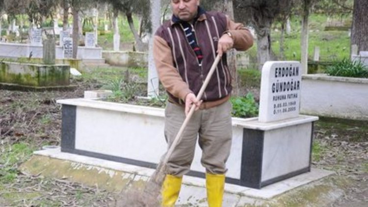 Cezası mezarlık temizlemek