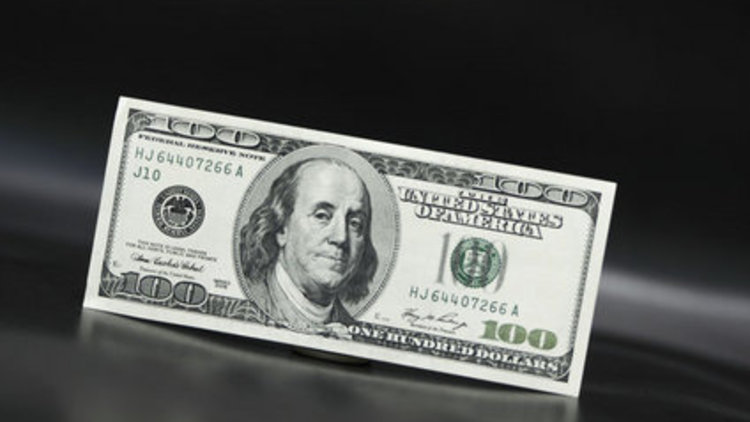 Dolar'da rekor üstüne rekor