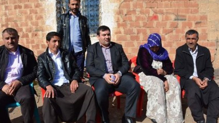 PKK'dan ayrılan genç Davutoğlu'nu düğüne davet etti