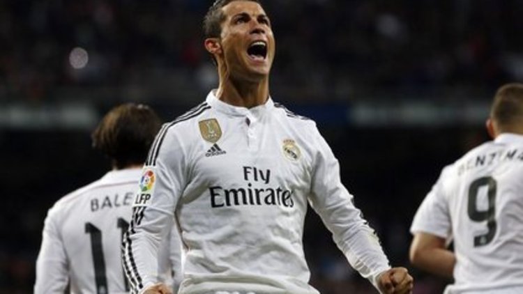 Cristiano Ronaldo bu kez dans pistinde 