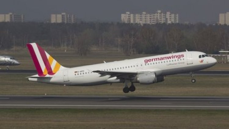 Fransa'da yolcu uçağı düştü