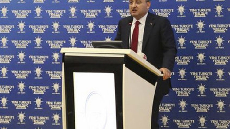 "Türkiye ayak bağından kurtulmak zorundadır"