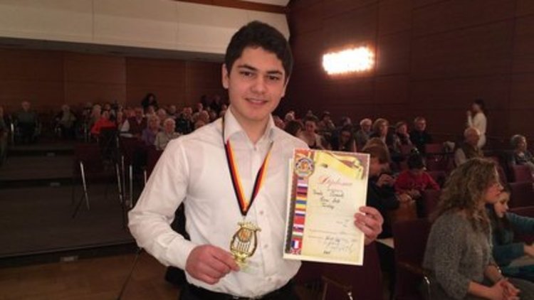 Tambi, Almanya'da birinci oldu