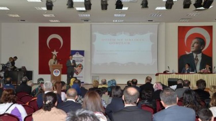 "Hasta değilim, otizmliyim"