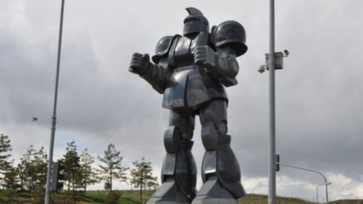 Ankara'da robot heykel