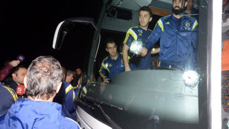 Fenerbahçe'ye saldırı Avrupa basınında