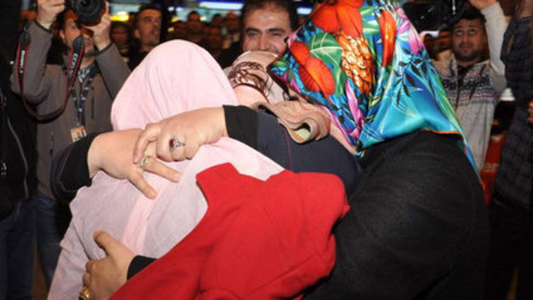 Yemen&#039;den tahliye edilen 185 Türk İstanbul&#039;da