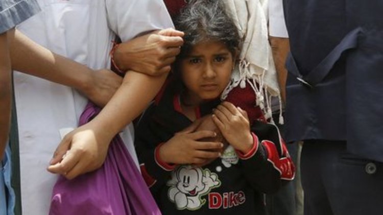 Nepal'de zamana karşı yarış