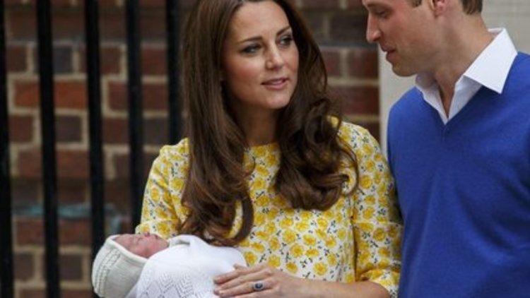 Kraliyet bebeğinin adı belli oldu! 