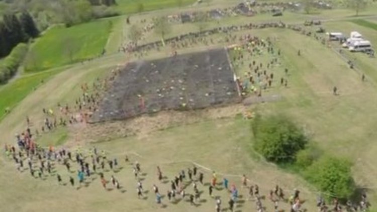 Almanya'da zorlu yarışma