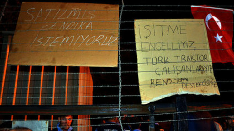 Traktör fabrikası da durdu 