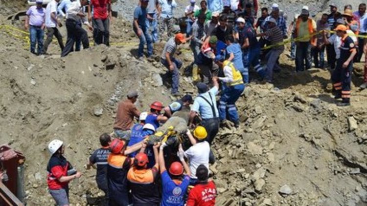 Baraj inşaatında göçük