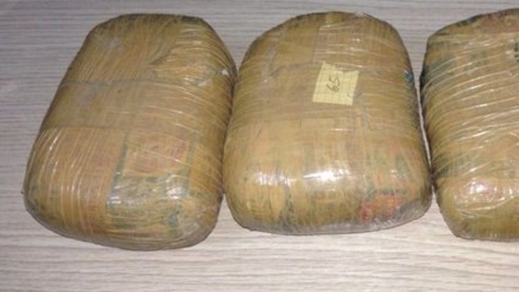 Türk gemisinde 12 ton esrar