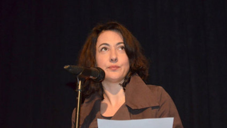 Ünlü oyuncu kendisine çarpan taksiciyi affetmedi