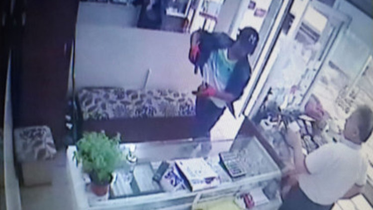 Kuyumcu soyguncuları yakalandı!