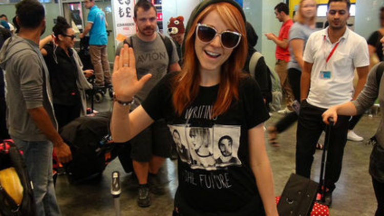 Kemanla dans eden kadın İstanbul'da