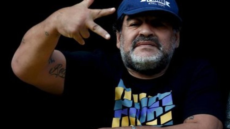 Maradona ile ilk eşi Villafane ile mahkemeil oldu