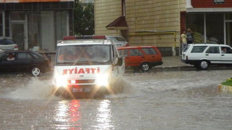 Çankırı'da sağanak yağış etkisi