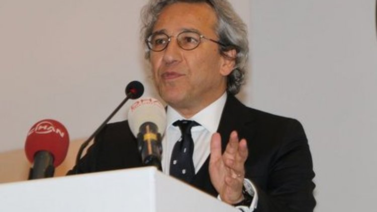 18 gazeteciye hapis istemi