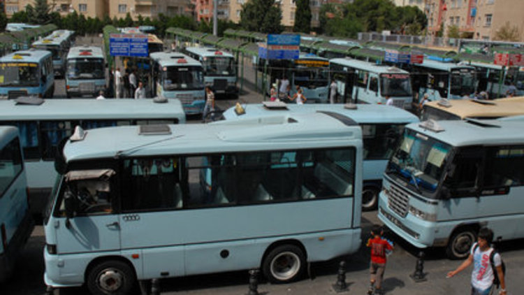 Minibüsçülerin hırsız çilesi