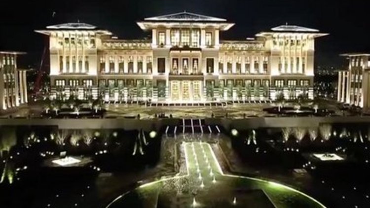 Saray halka açılıyor