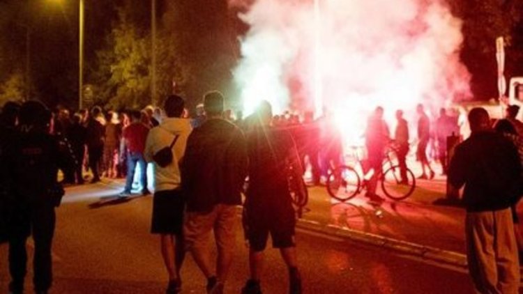 Almanya'da göçmen çatışması