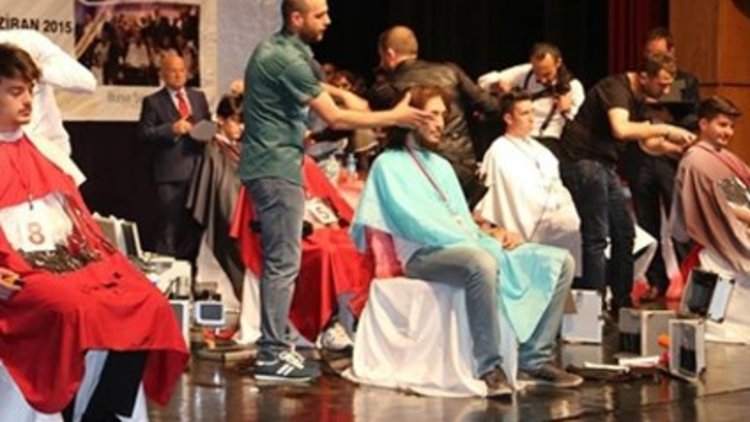 Brezilya&#039;da berberler yarıştı