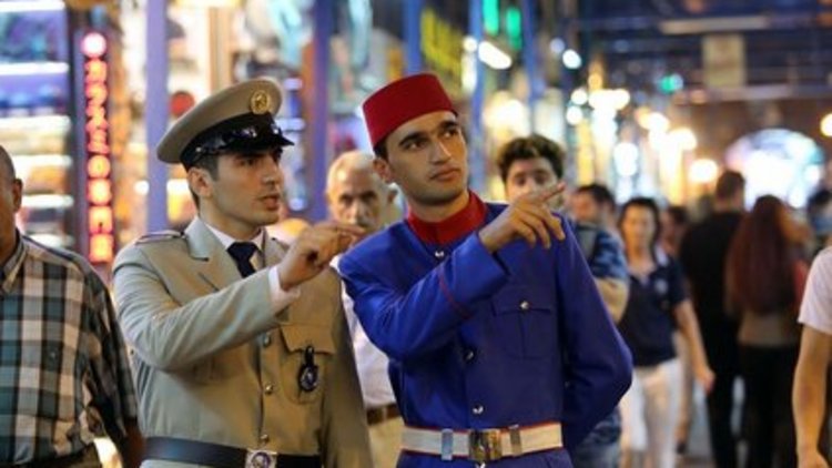 Mısır Çarşısı&#039;nda nostaljik zabıtalar 