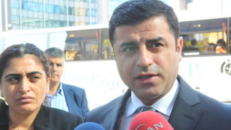 Selahattin Demirtaş gazetecilere konuştu