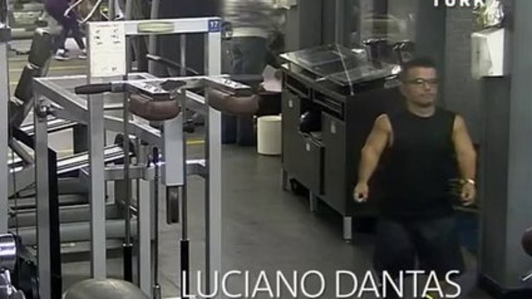 Engelli atlet spor salonunda herkesi hayrete düşürdü