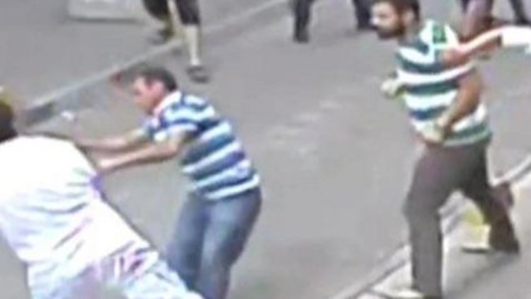 İrlandalıya 19 kişi saldırmış!